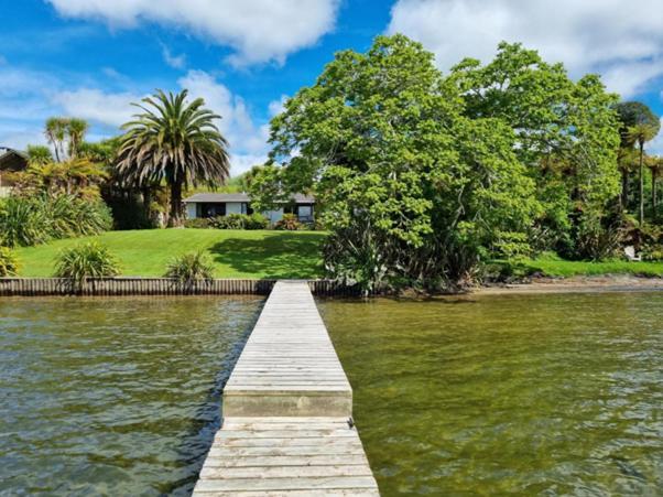 Lake Haven - On The Lakefront Villa Hamurana Exterior foto